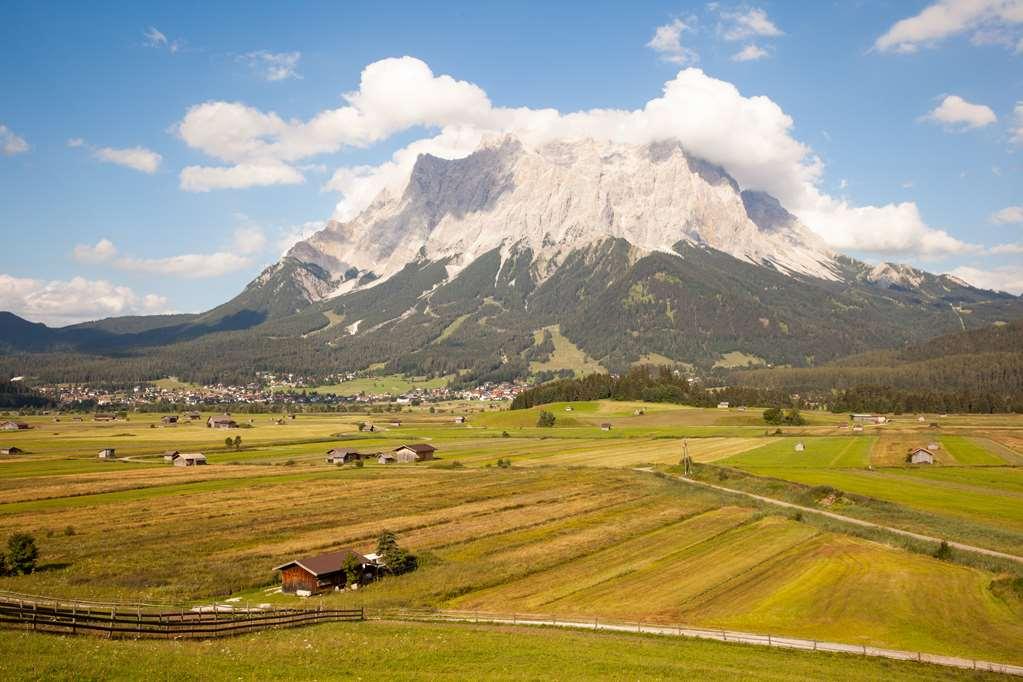 Sporthotel Zugspitze Лермос Екстериор снимка